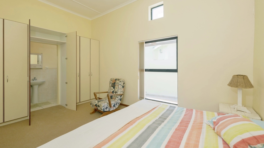 3 Bedroom Property for Sale in Struisbaai Western Cape